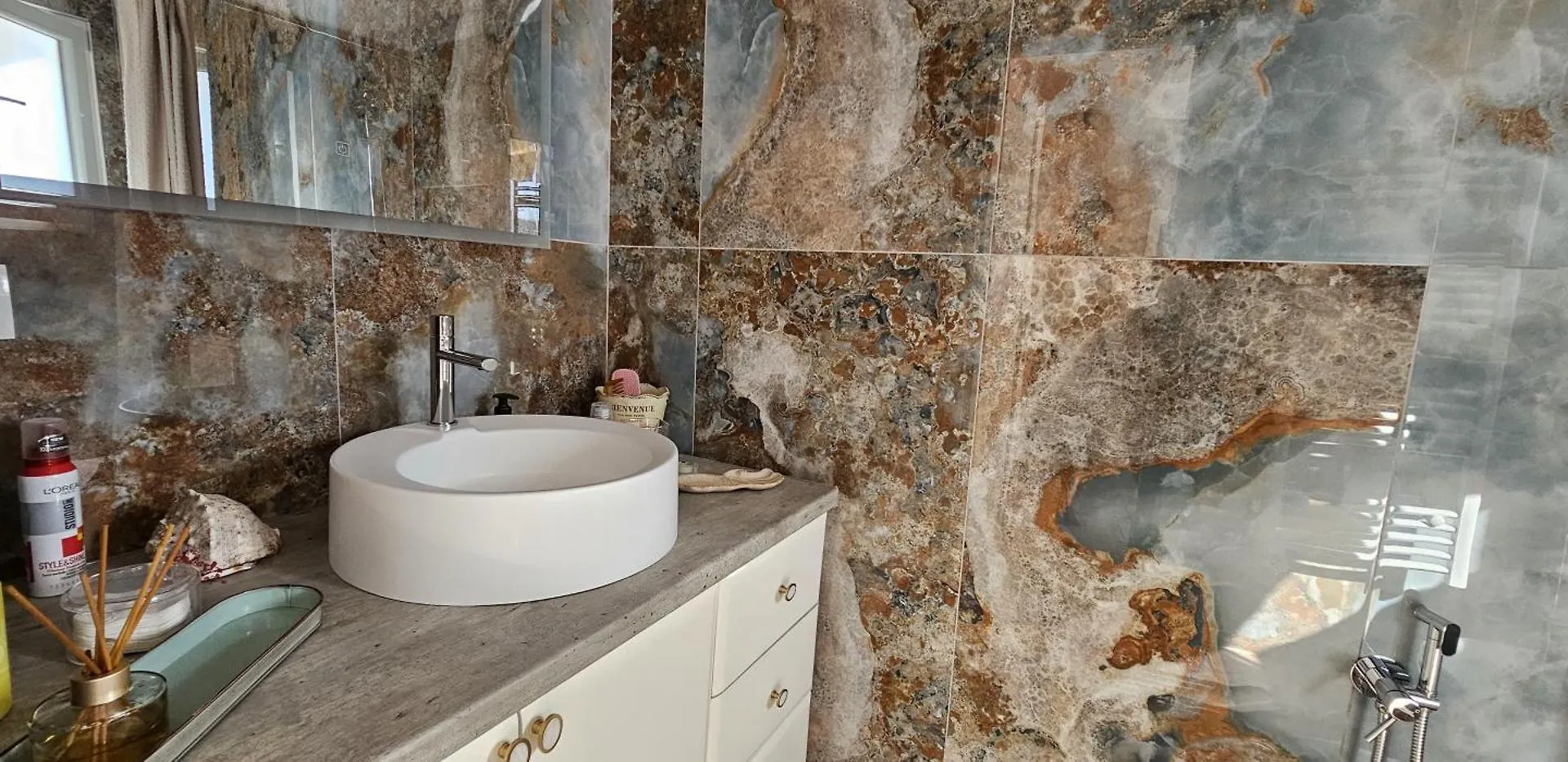 Nuci'S Place 3, Cozy 1 Bedroom Apartment With Balcony Near Bllok Tirana