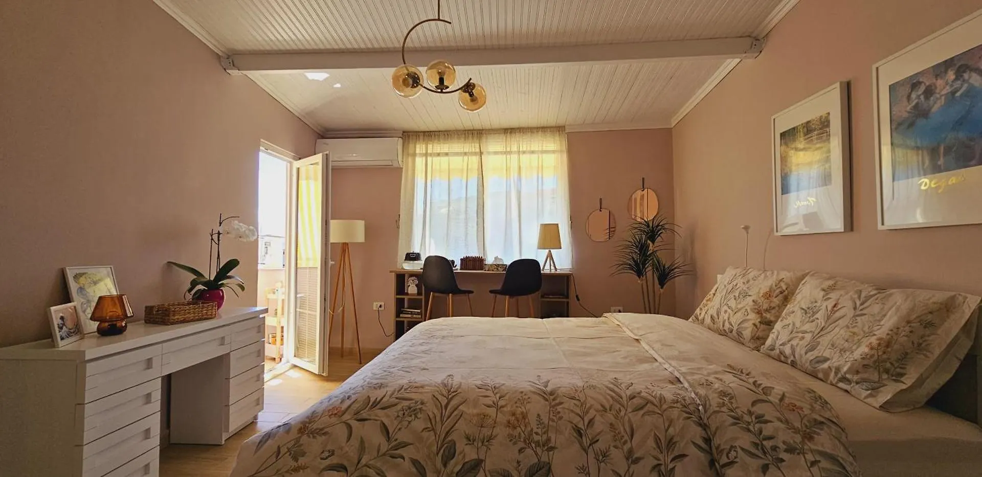 Nuci'S Place 3, Cozy 1 Bedroom Apartment With Balcony Near Bllok Tirana